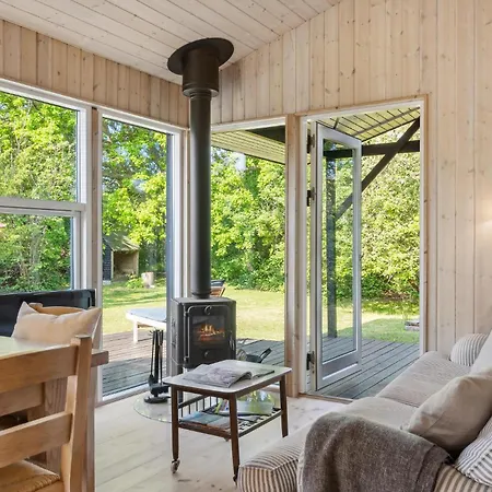 Holiday home Stunning In Sjaellands Odde With Wifi *